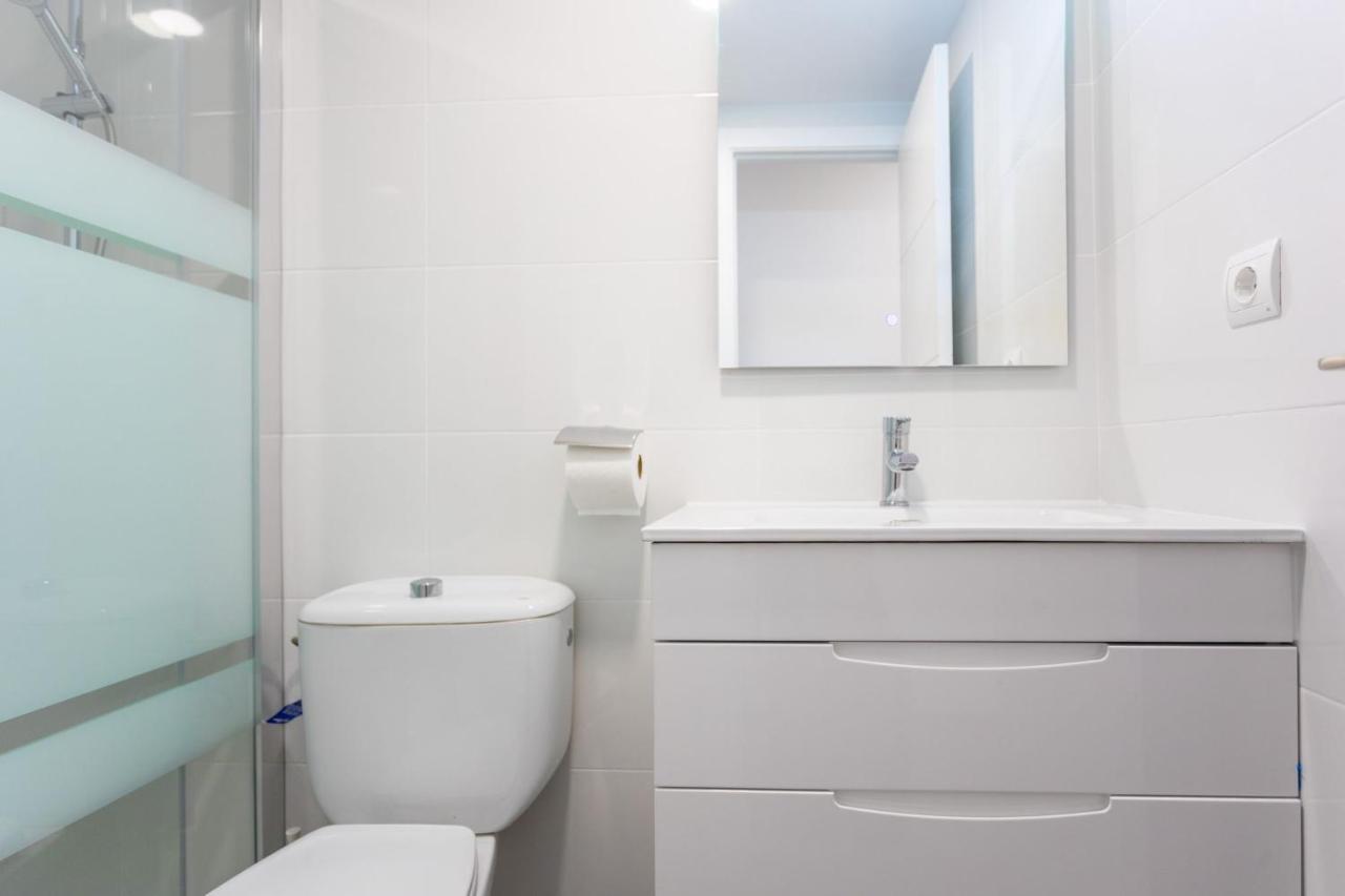 Apartamento In Heart Of Town On The Coast *