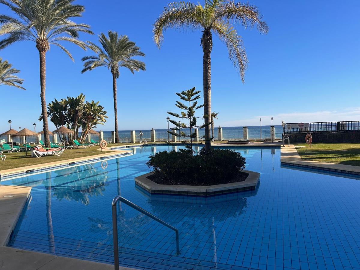 Inmejorables Vistas Al Mar , En Apartamento Marbella