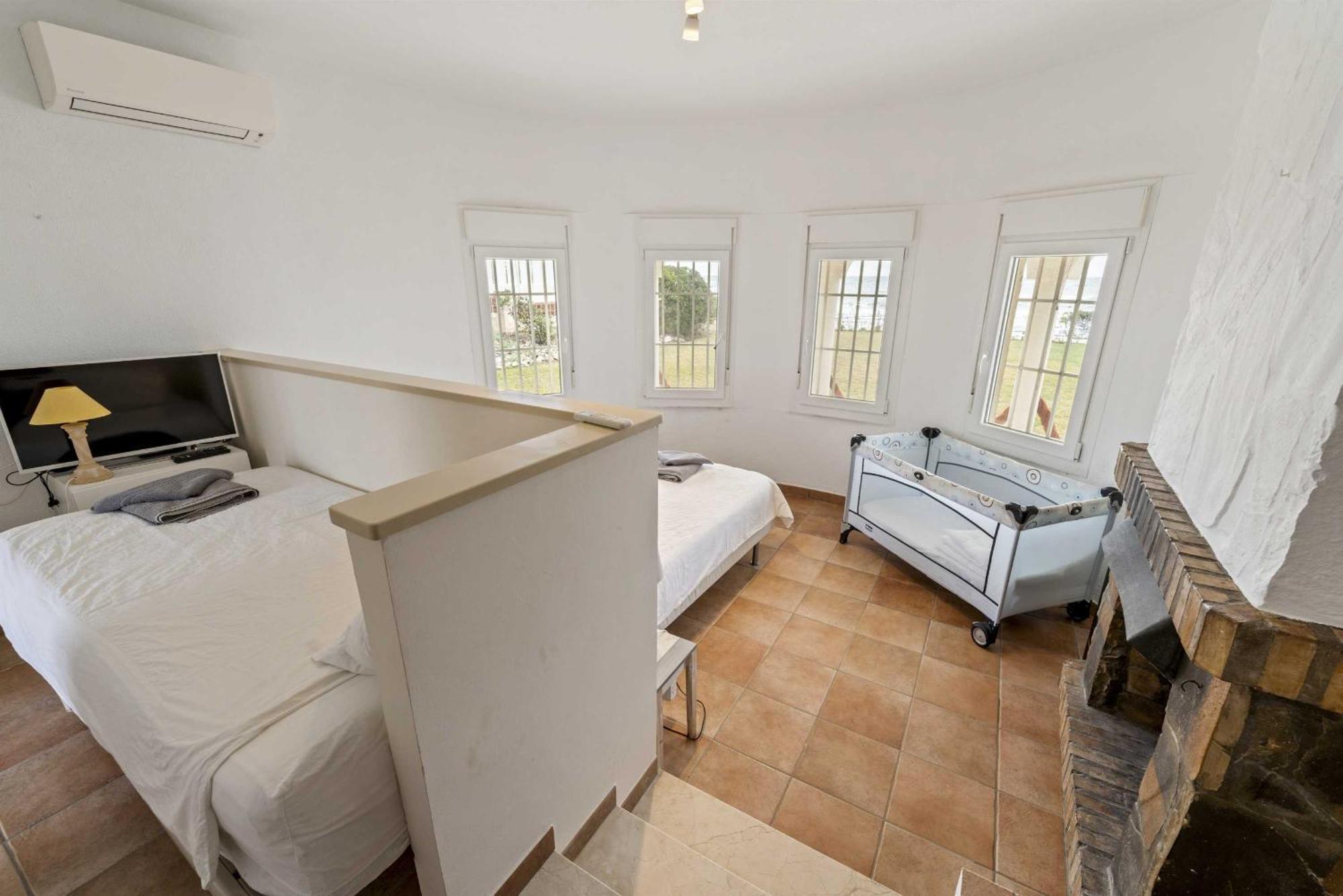 1100 Beachfront First Line * Marbella