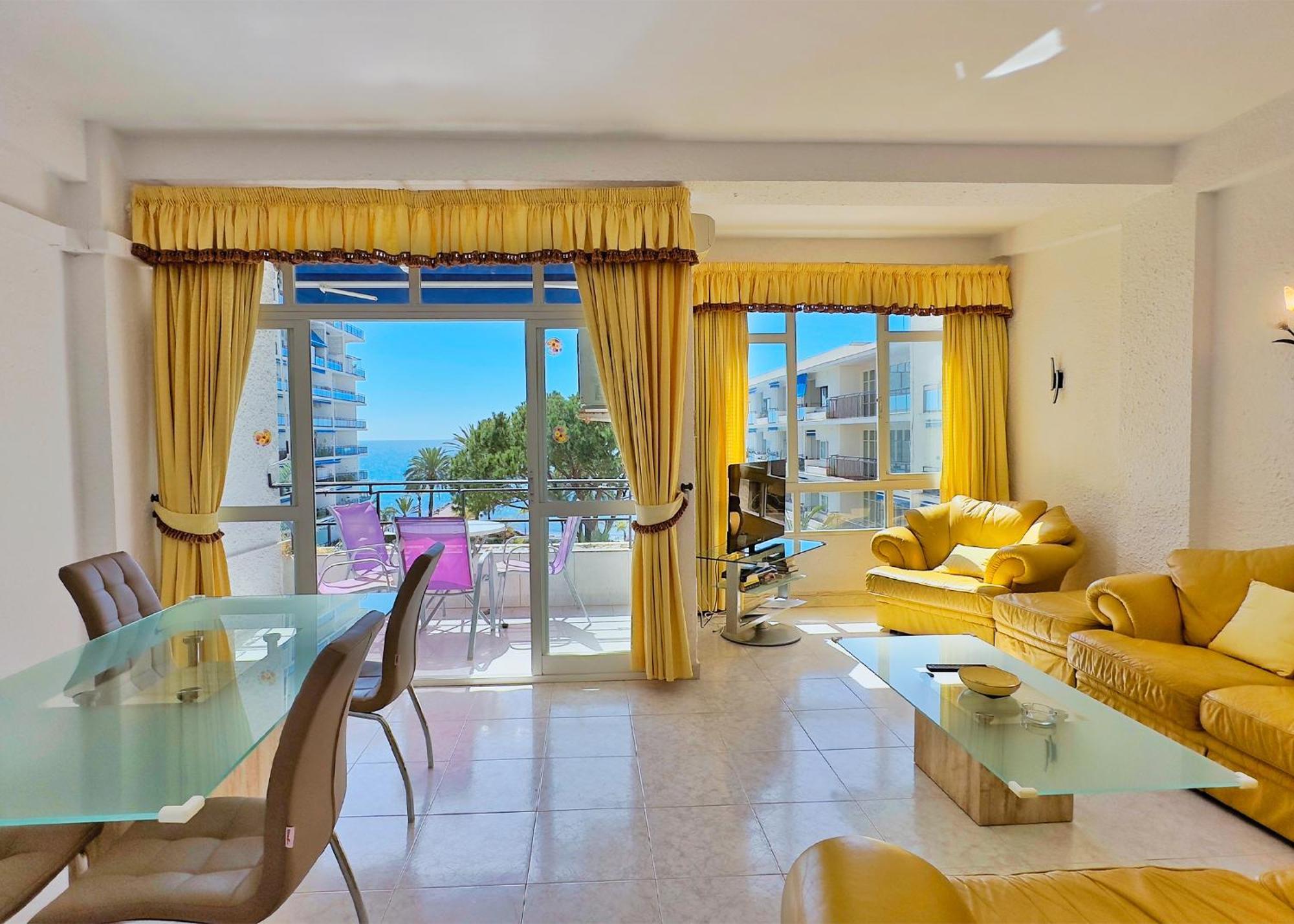 Skol 439 Spacious And Refurbished With Sea Views Marbella