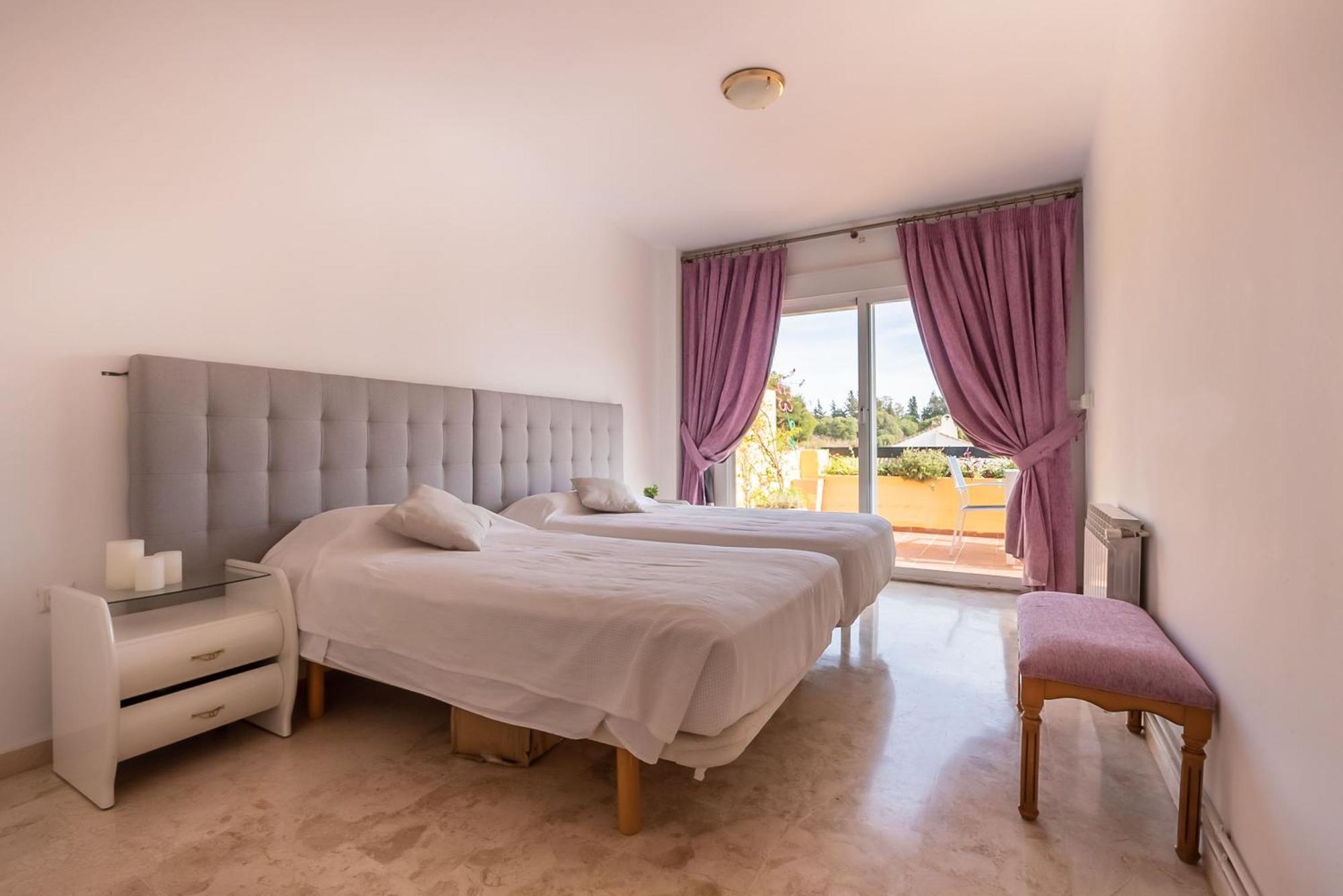 Apartment Duplex Cartujanos I *