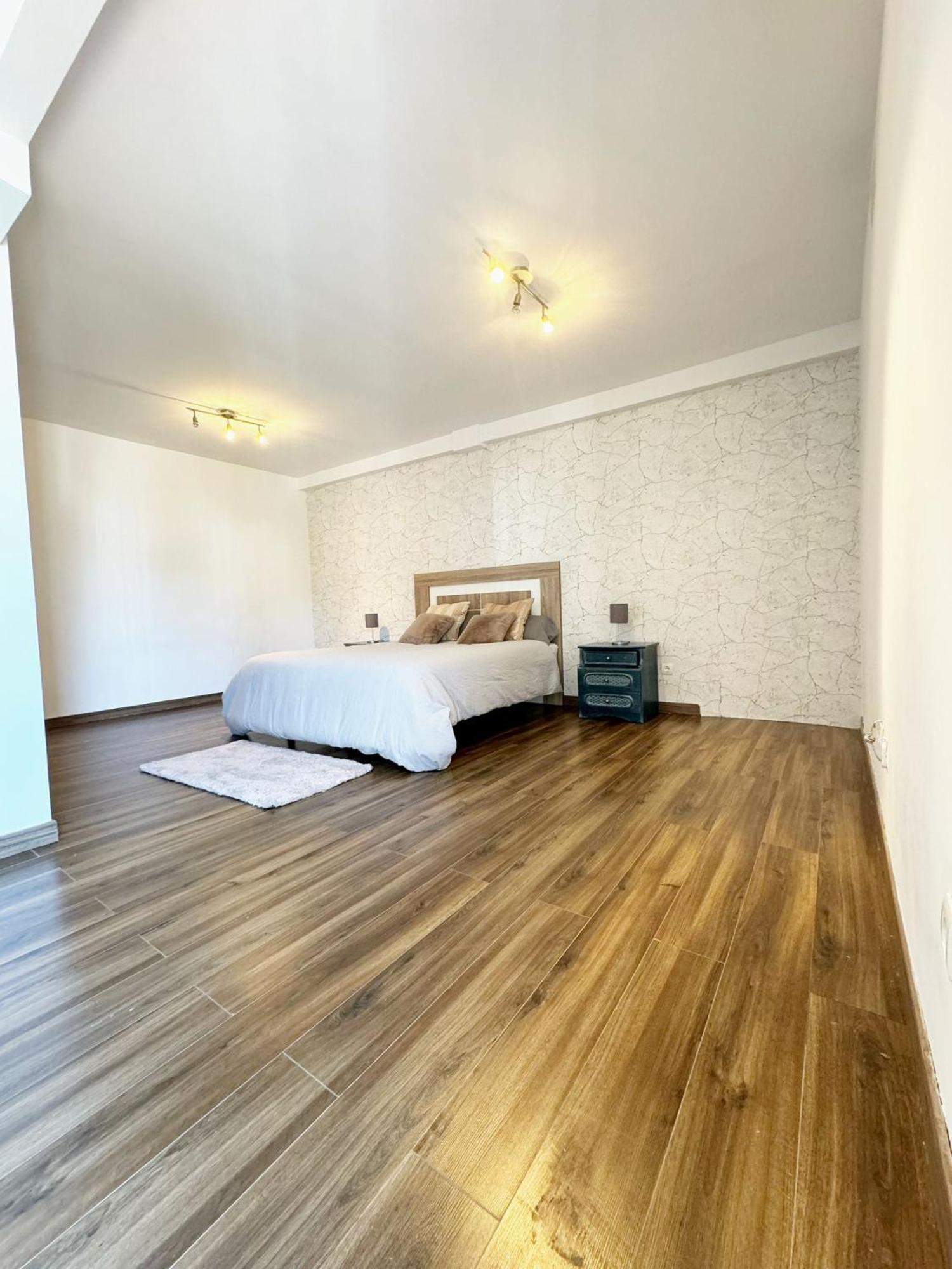 Villa Marbella, Nueva Andalucia, 3 Floors, Pool