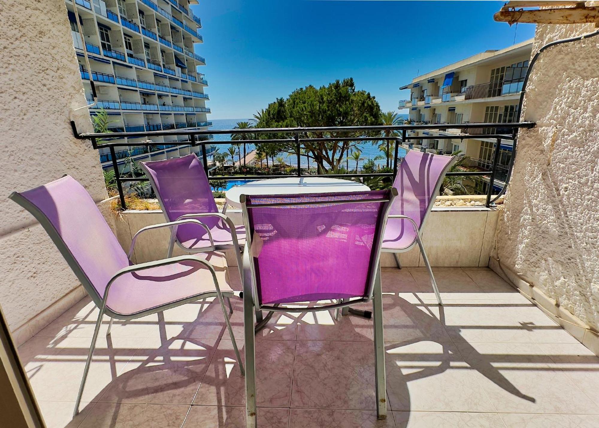 Skol 439 Spacious And Refurbished With Sea Views