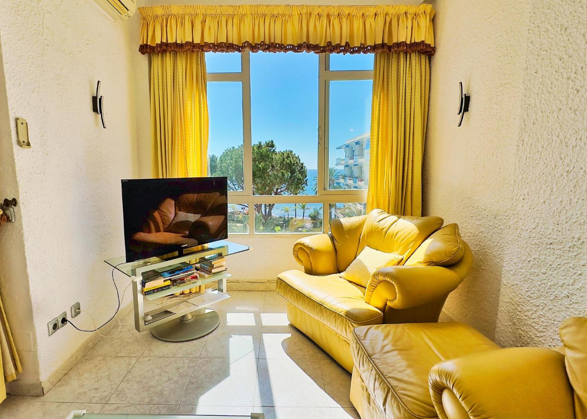 Skol 439 Spacious And Refurbished With Sea Views