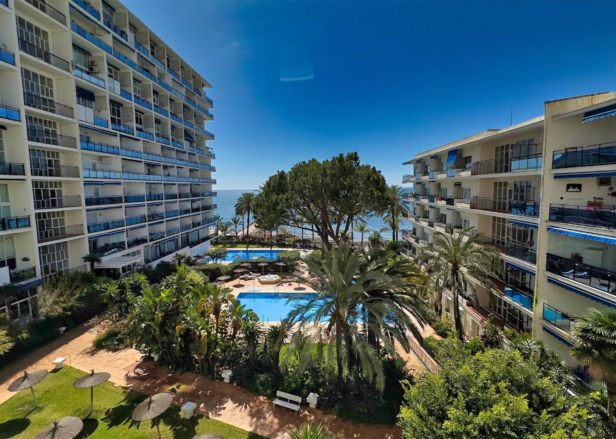 Skol 439 Spacious And Refurbished With Sea Views Apartment