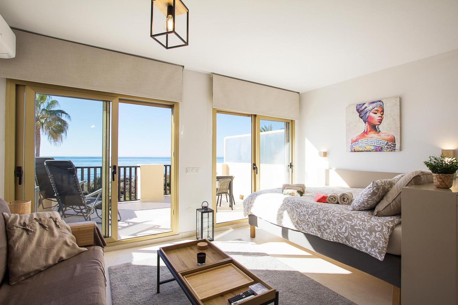 Front In Elviria Apartment