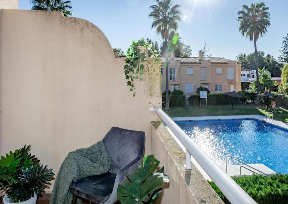 Peaceful Townhouse In Costabella Apartment *