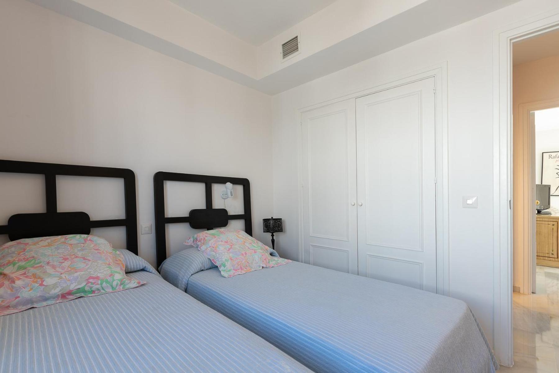 Casa Con Encanto A 100m De La Playa En * Marbella