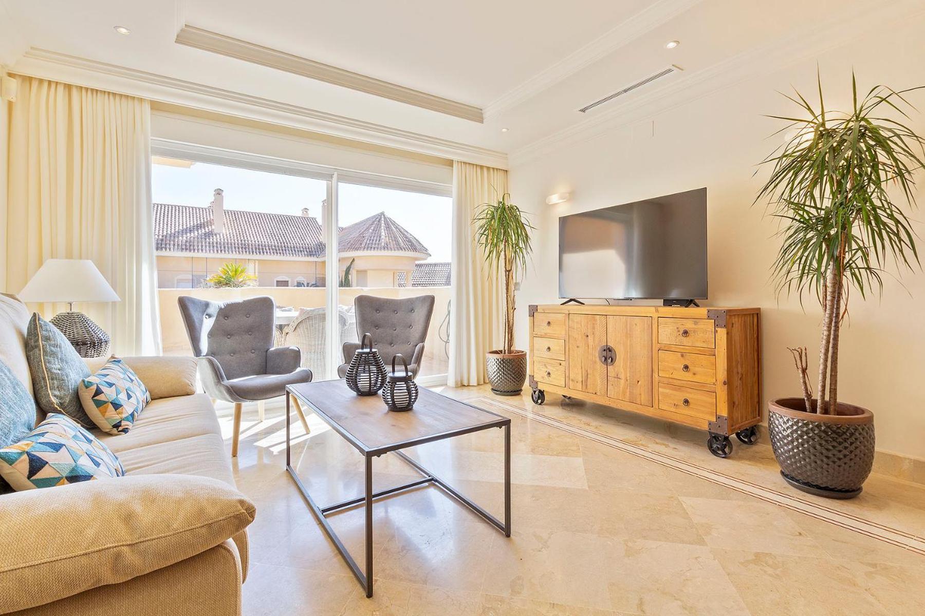 Alcam Aloha Deluxe 69 Apartment Marbella
