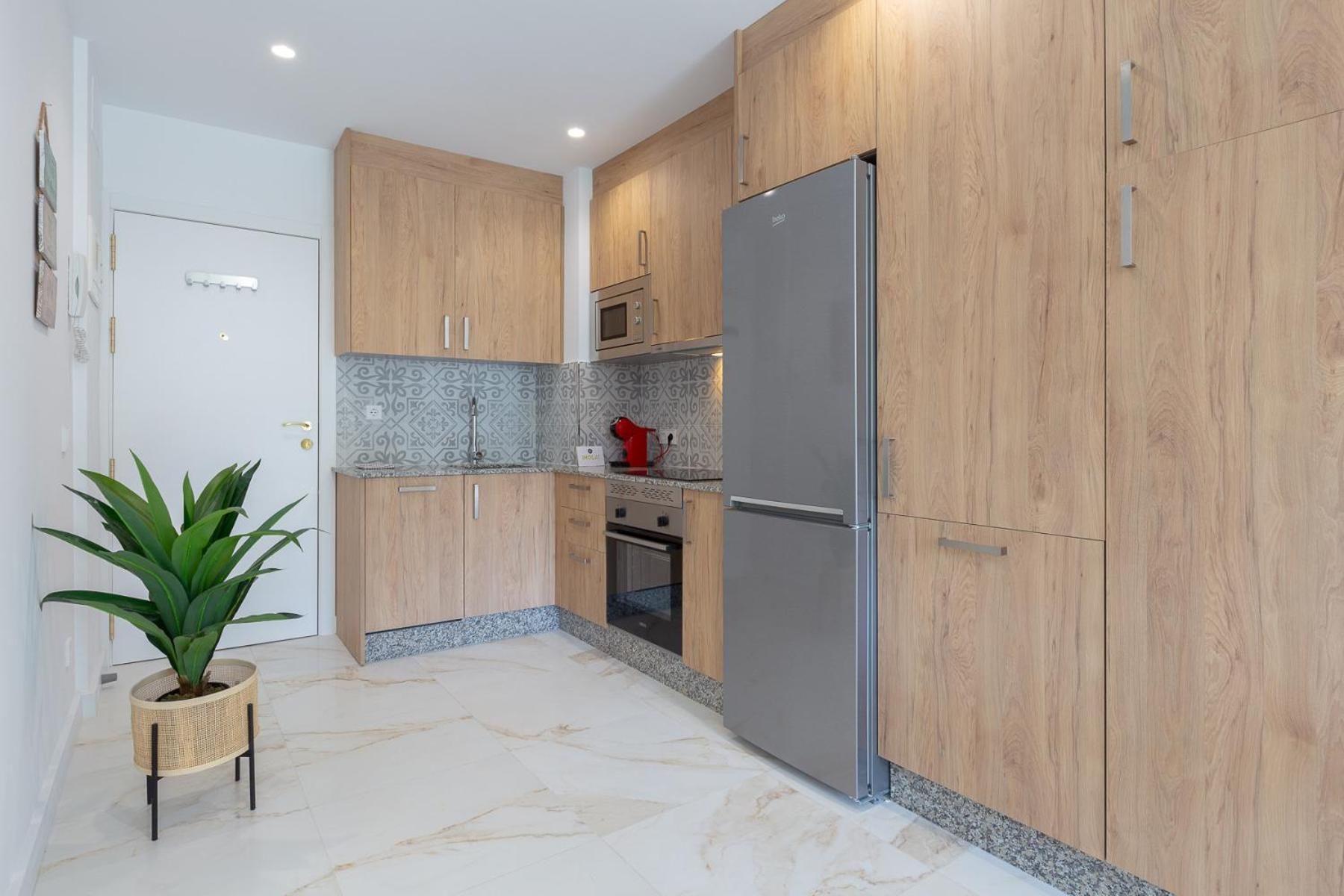 Apartamento Acuarium Bonito Loft Con Piscina La Milla De Oro Marbella