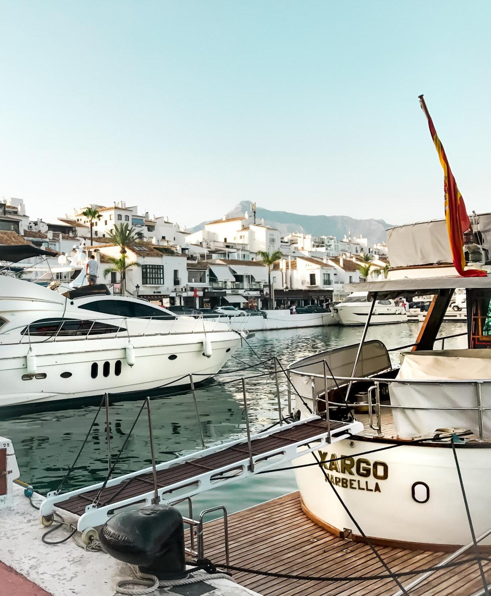 Con Vistas En Puerto Banus Appartement Marbella