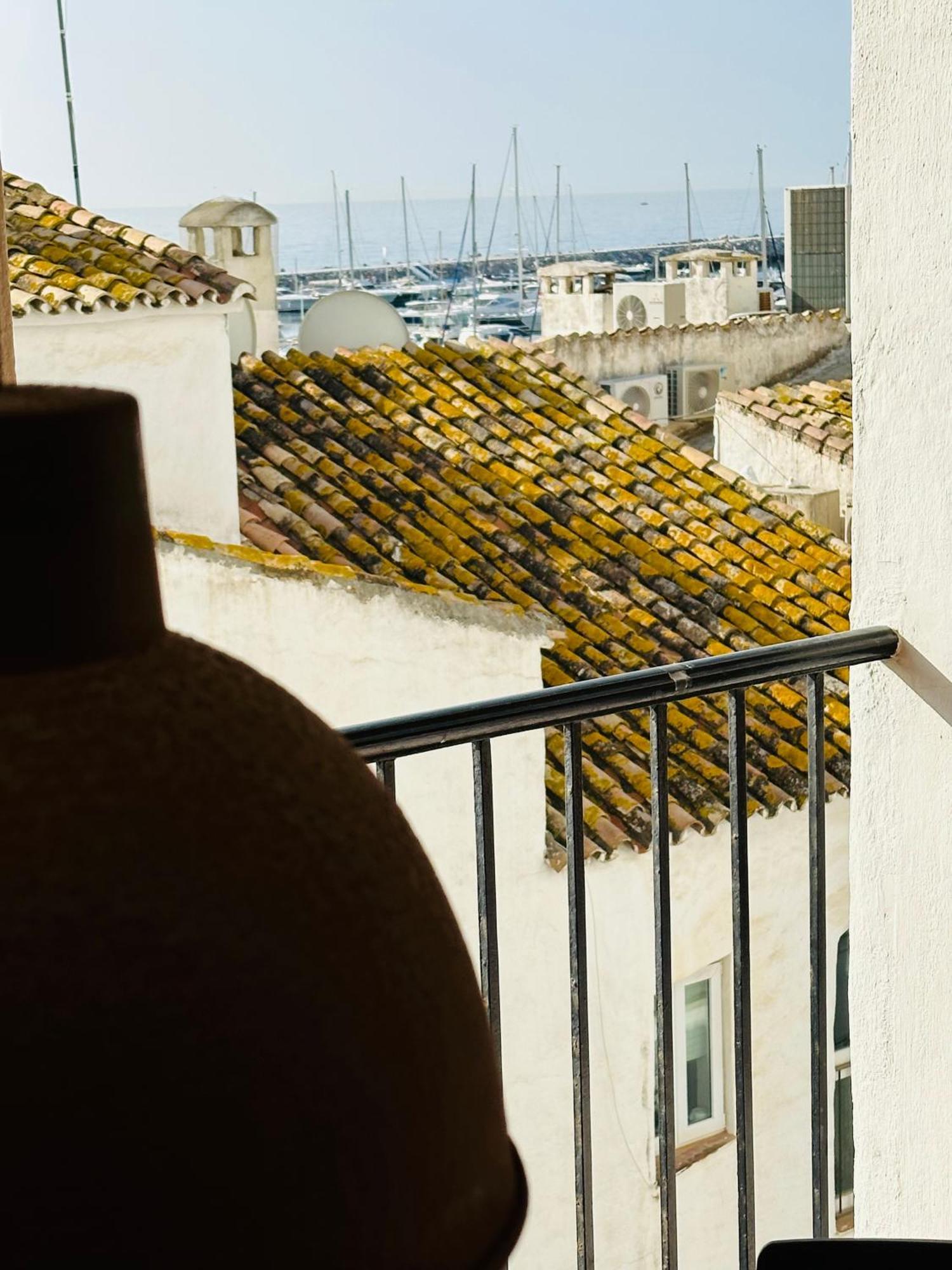 Homelystay - Marbella, Puerto Banus Apartamento