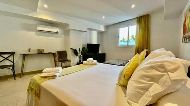 Panorama Apartment *