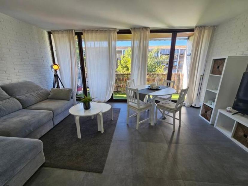 Apartment Beautiful Flat - Great Location *