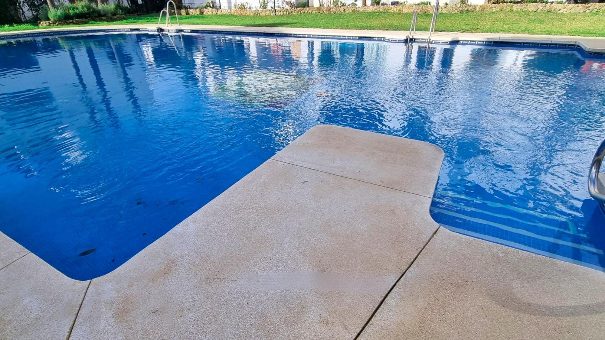 4 Bed House With Pool Walk To Puerto Banus Fast Internet Casa de férias Marbella