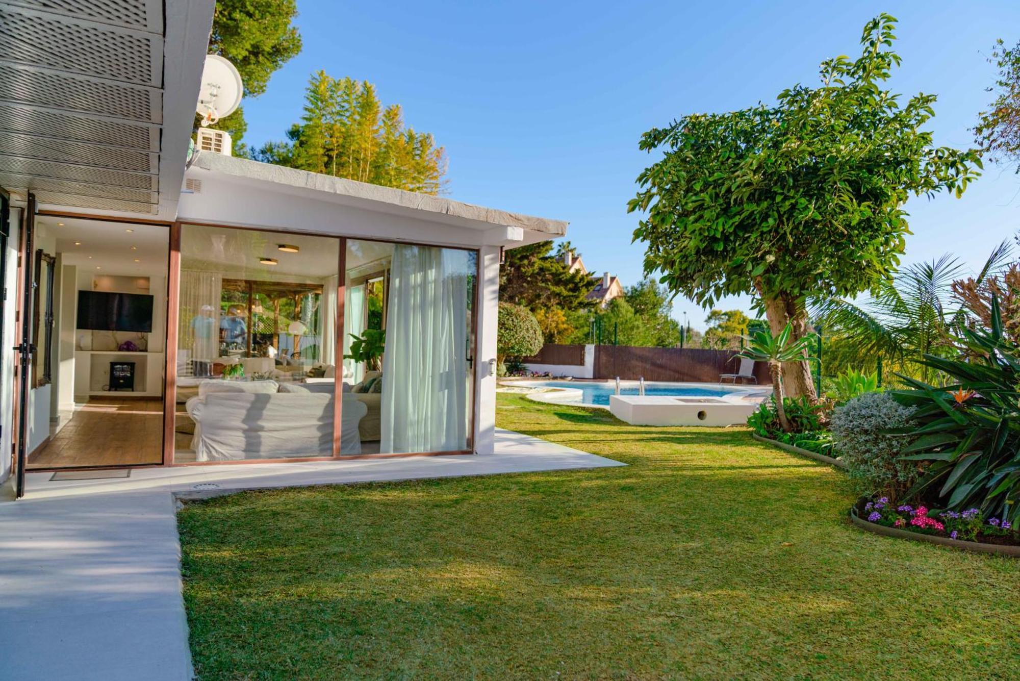 Casa Rio Real * Marbella