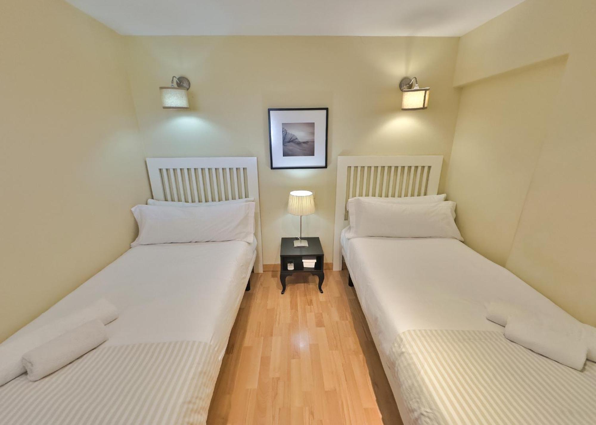 Skol 412. Renovated Two Bedrooms Duplex With Sea View.
