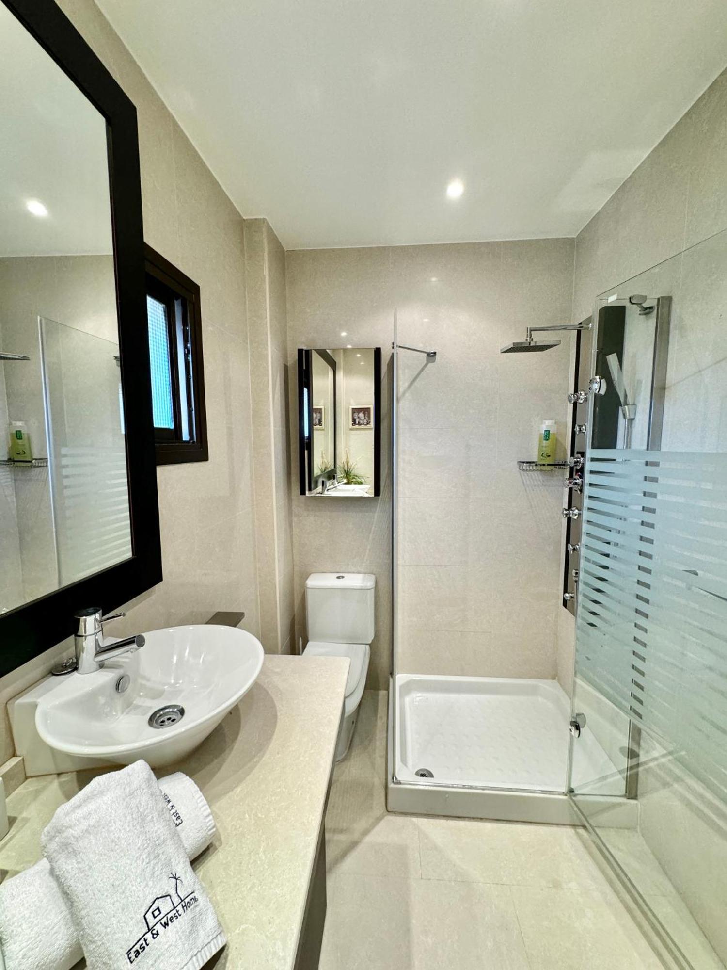 Appartement Seafront Skol Center By Eaw Homes
