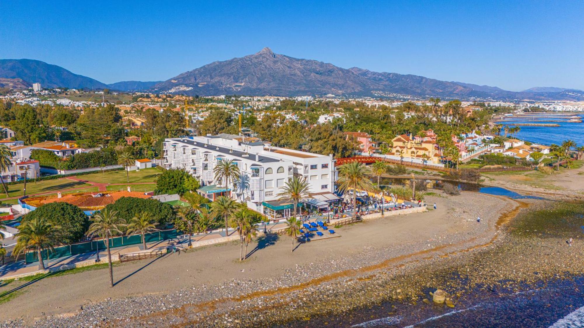 Buenti Beautiful View Apartment Marbella