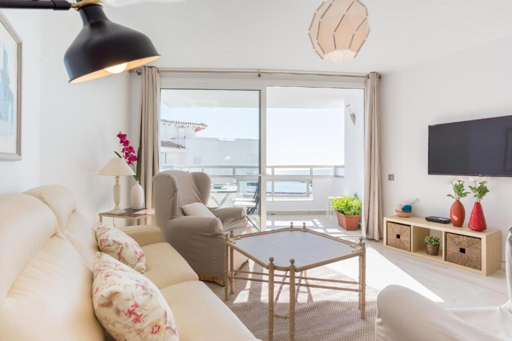 Sea View 1st Line Free Parking Apartamento *