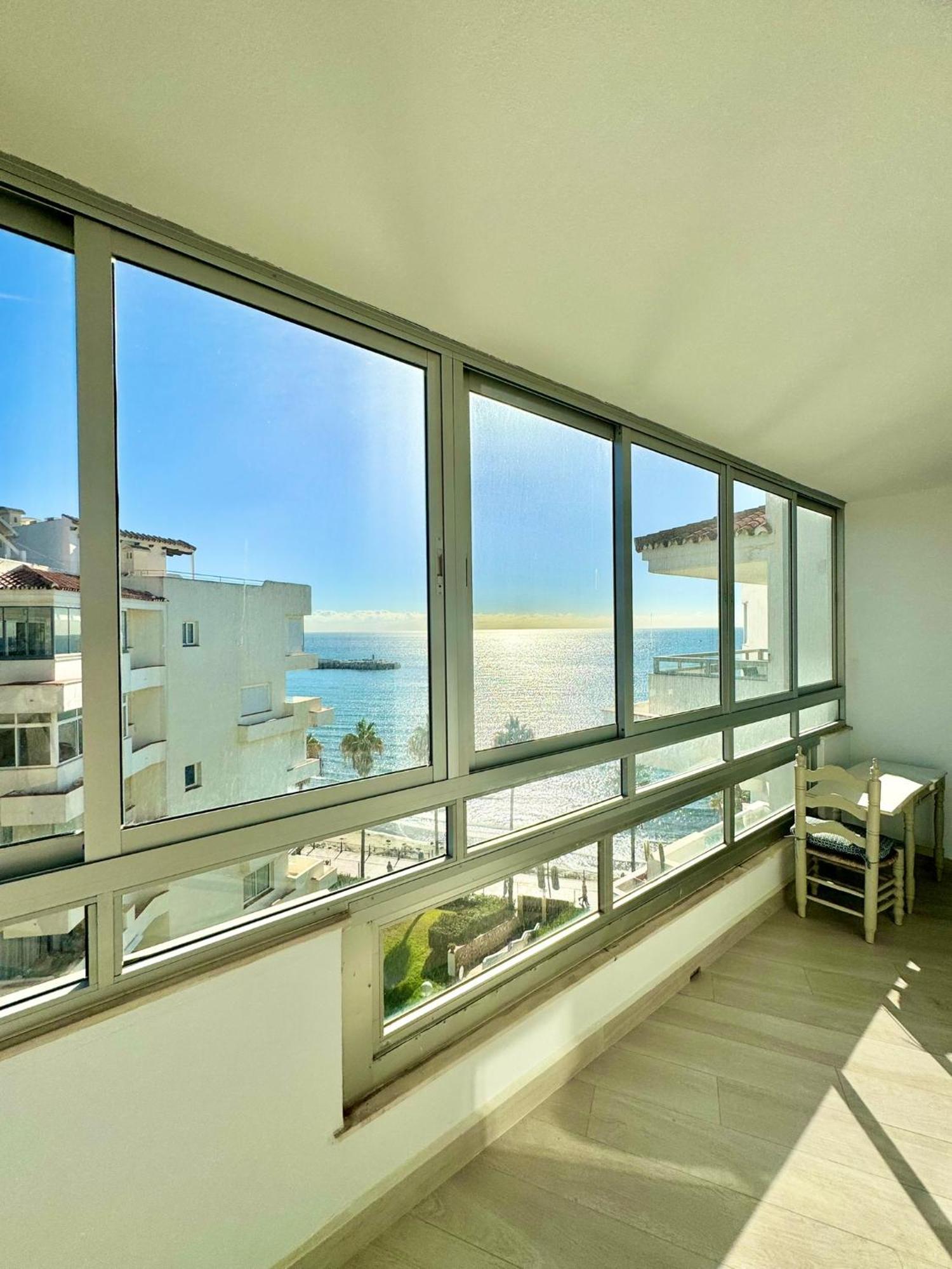 Sea View 1st Line Free Parking