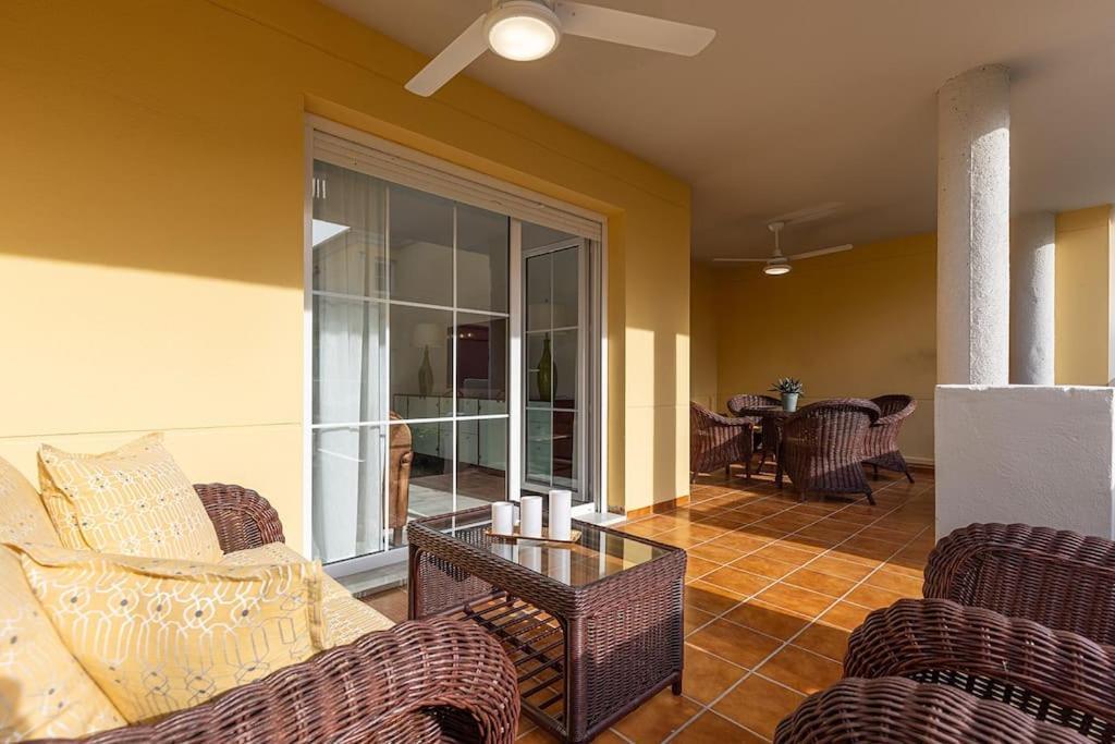 South Facing Near Sandy Beach And Golf Courses * Marbella
