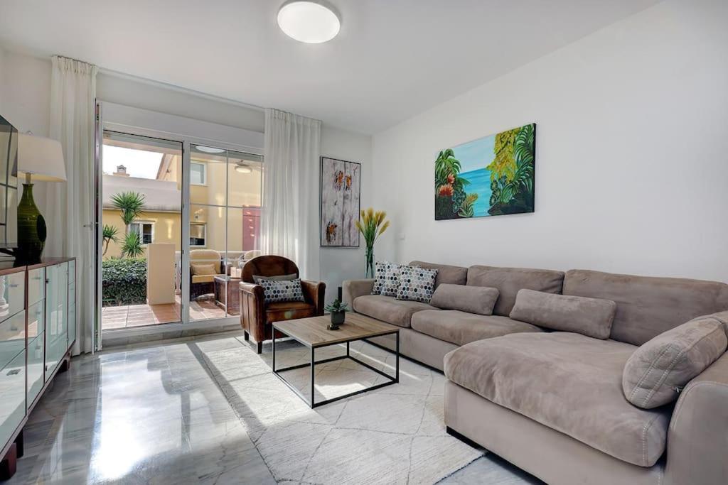 South Facing Near Sandy Beach And Golf Courses Apartment