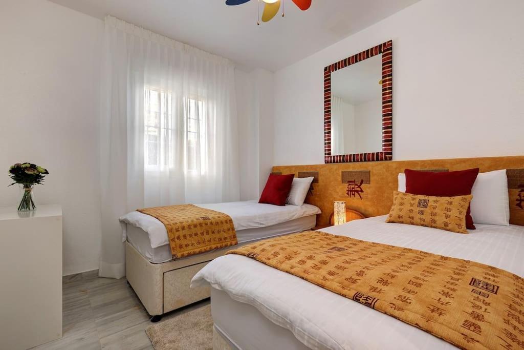 South Facing Near Sandy Beach And Golf Courses Marbella