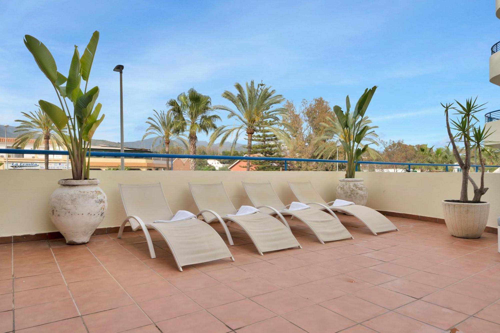 Beachfront - Exclusivo En Primera Linea De Playa * Marbella