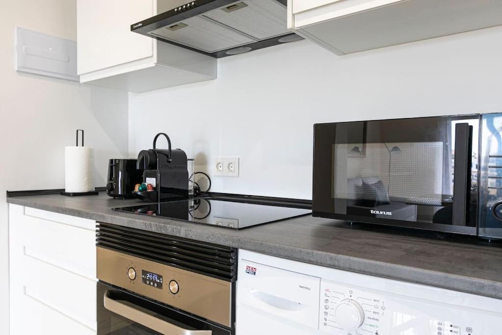 Apartment Spacious And Luxurious In Puerto Banus Marbella