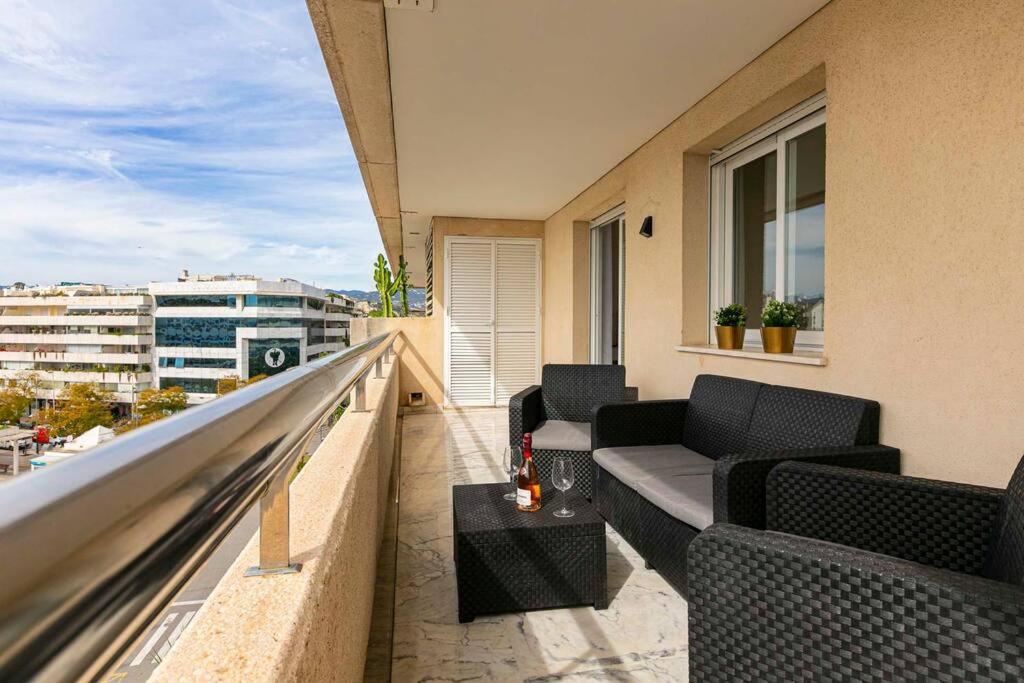 Apartment Spacious And Luxurious In Puerto Banus Marbella