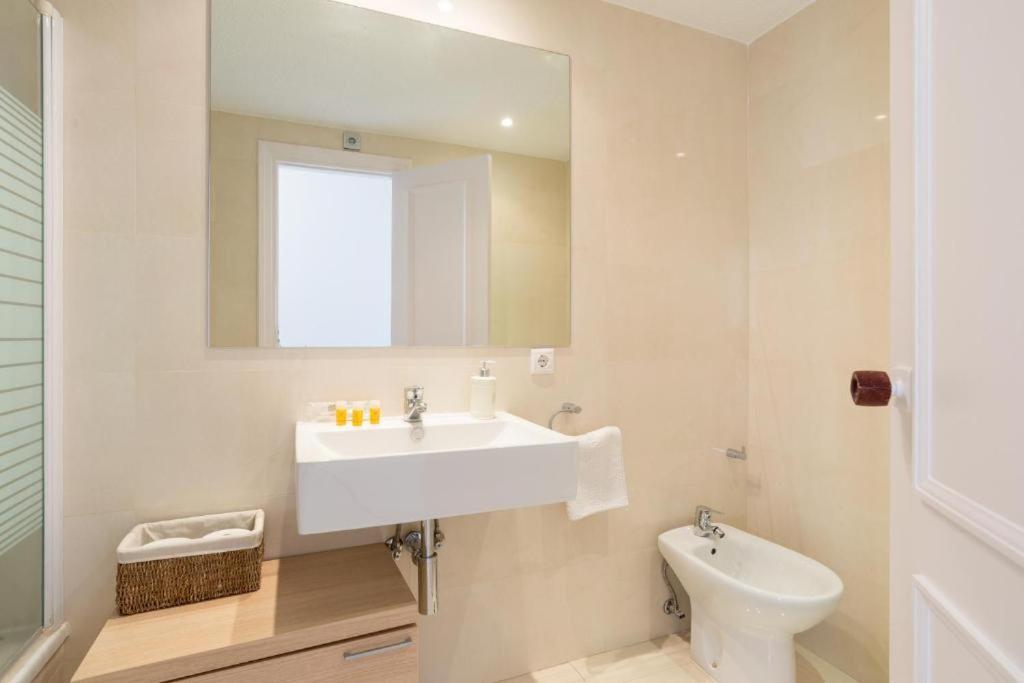 Sea View 1st Line Free Parking Apartamento *