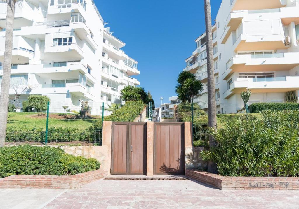 Sea View 1st Line Free Parking Apartamento Marbella