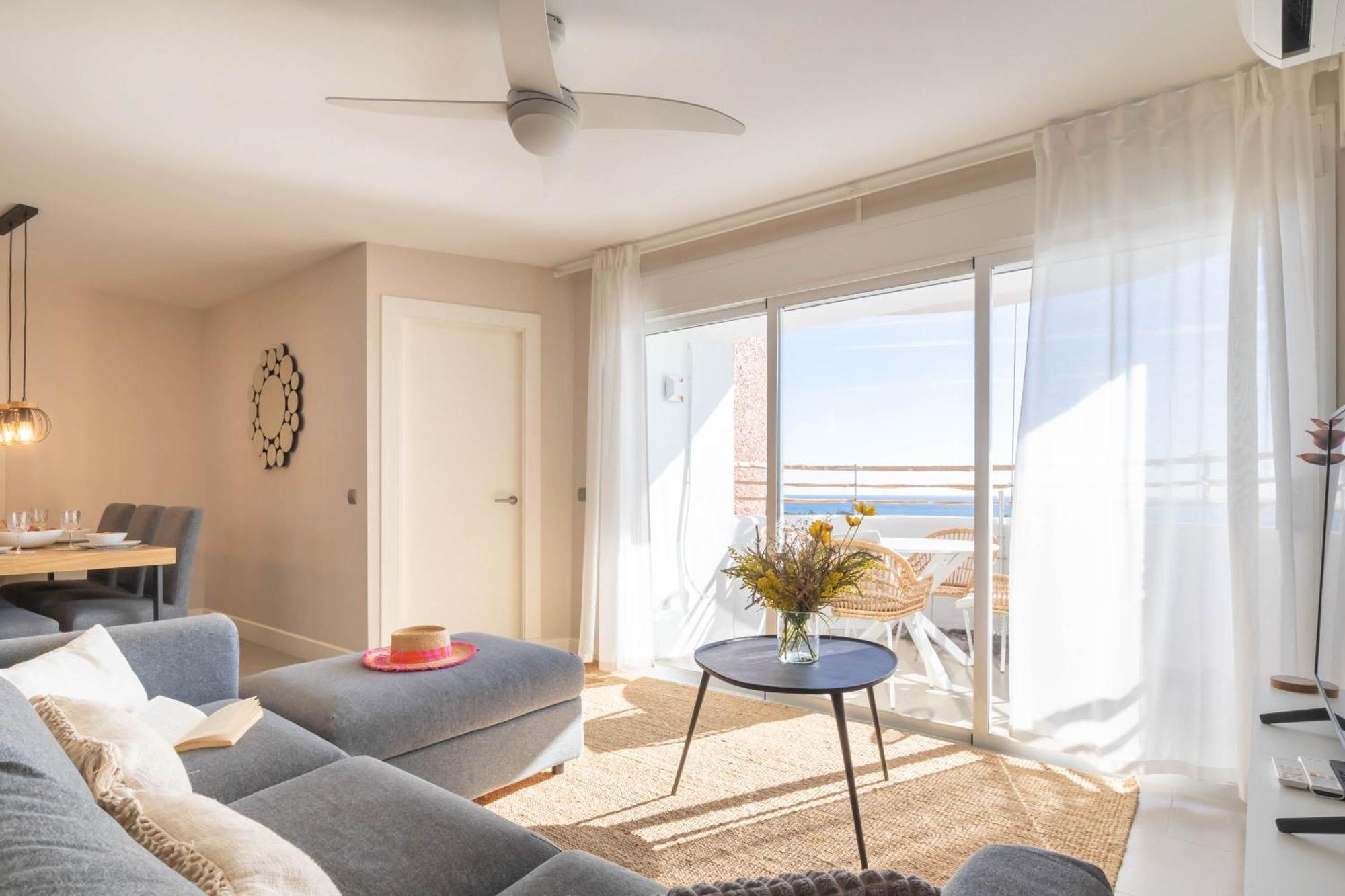 Apartment Coronado Marbesa - Happy *