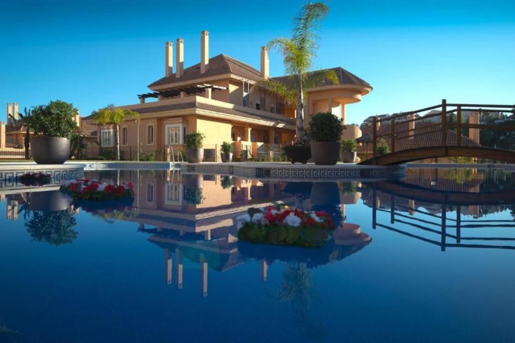 Aloha Hill Club 36 * Marbella