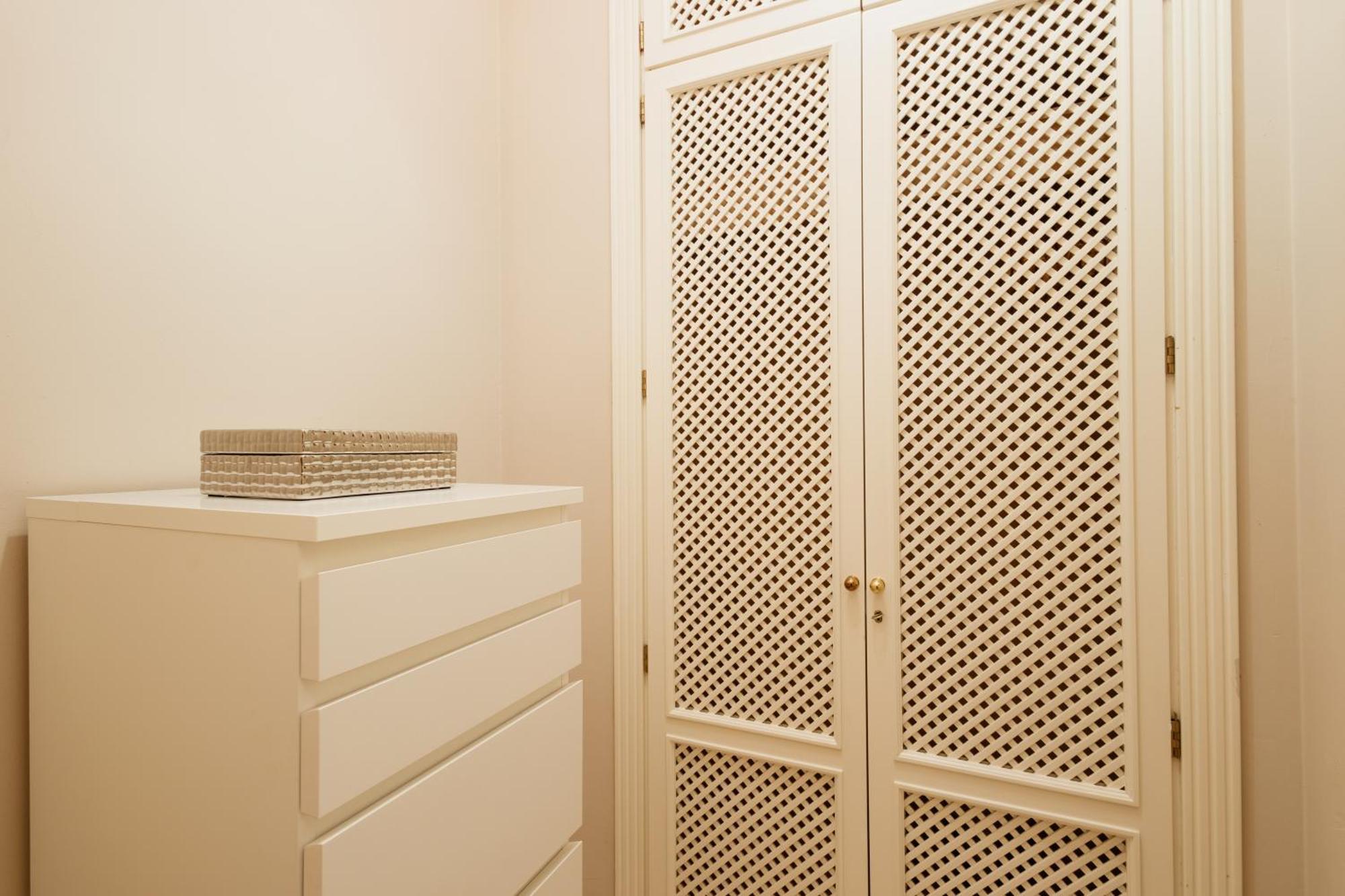 Apartamento Dream Experience In Elviria: Luxury Property Close To Beaches, Restaurants And Golf Courses