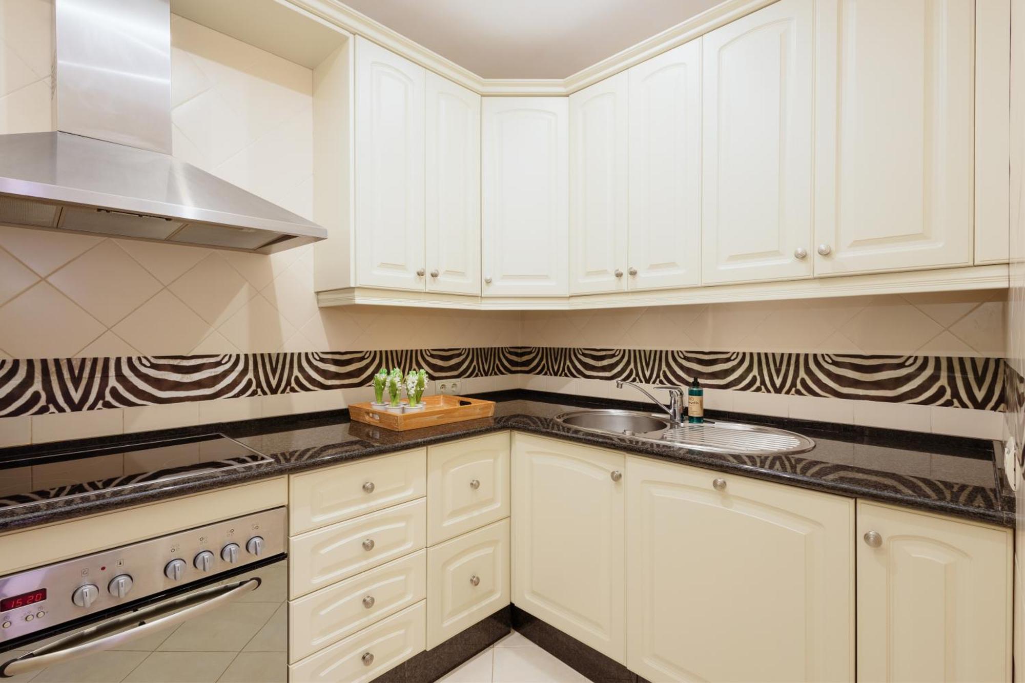 Dream Experience In Elviria: Luxury Property Close To Beaches, Restaurants And Golf Courses Apartamento Marbella