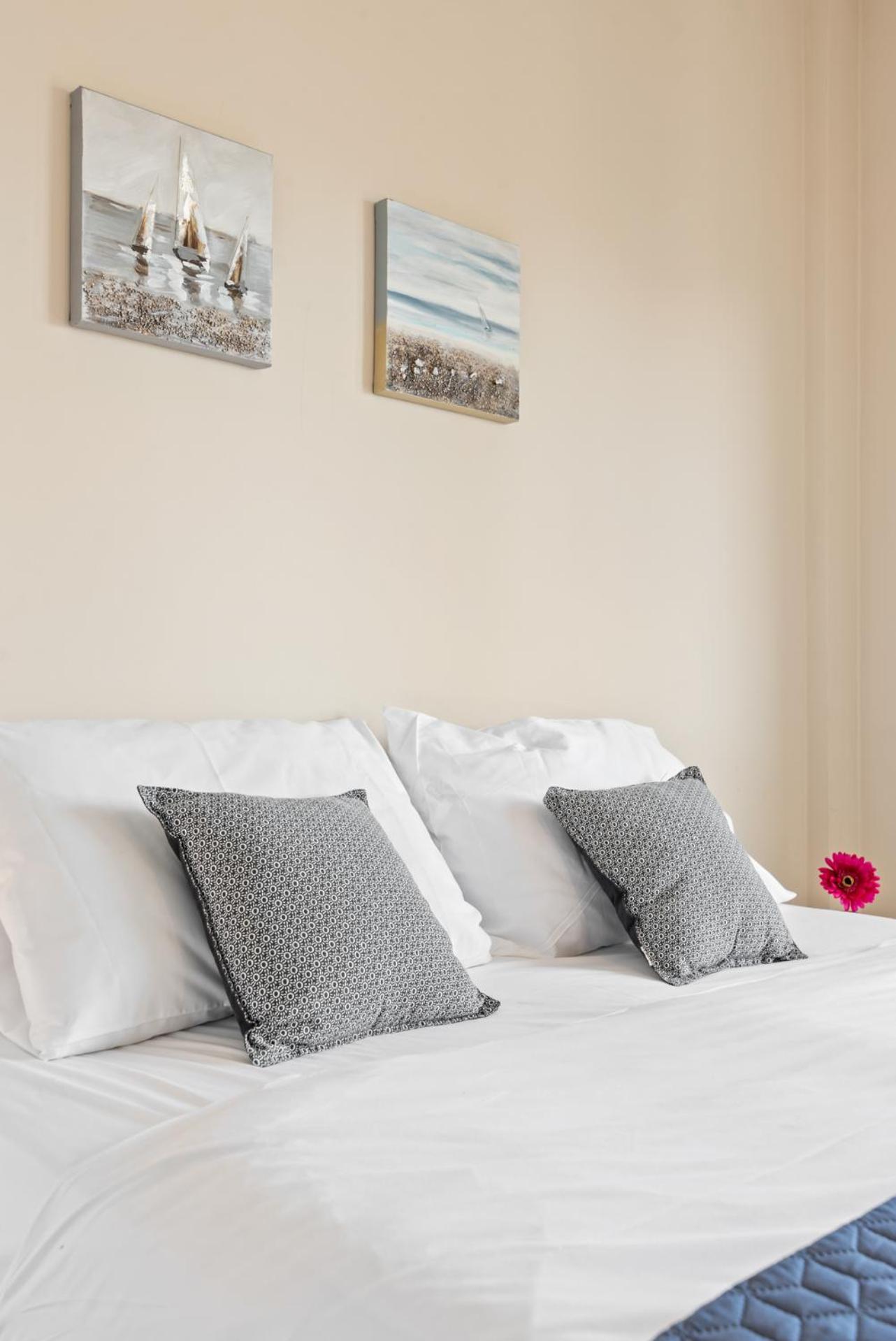 Lovely 2-bed 10 Mins Walk From Puerto Banus