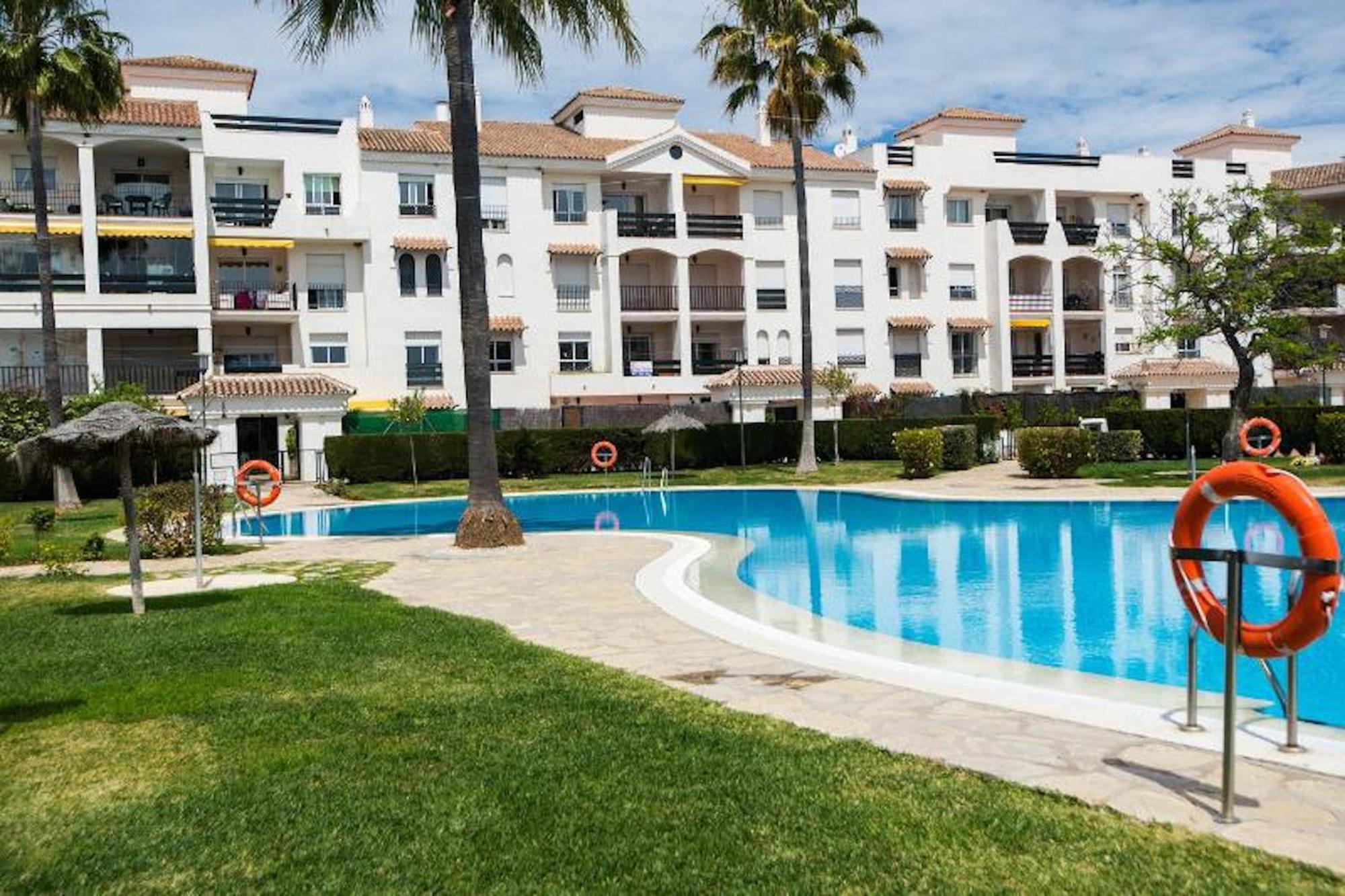 Modern Coastal Near Puerto Banus
