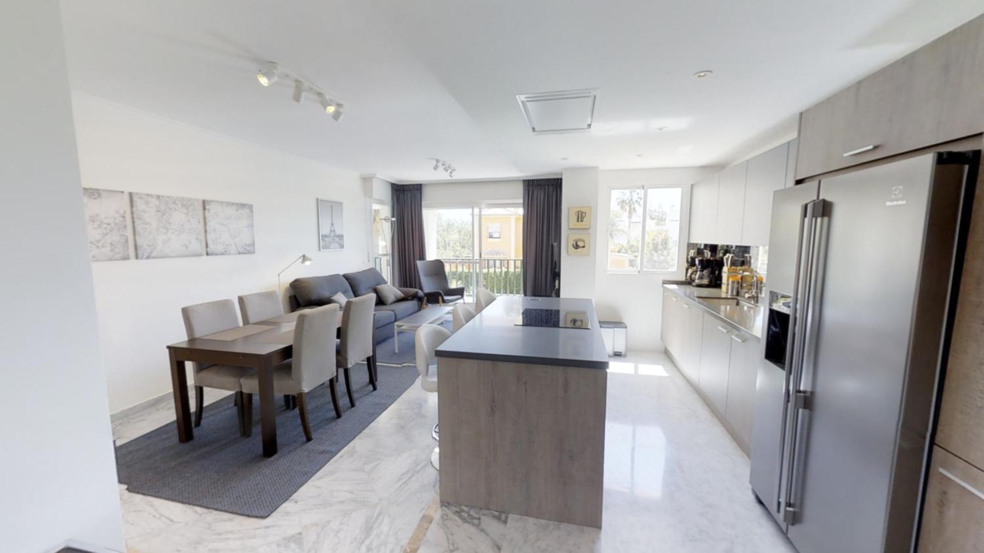 Apartment Modern Coastal Near Puerto Banus