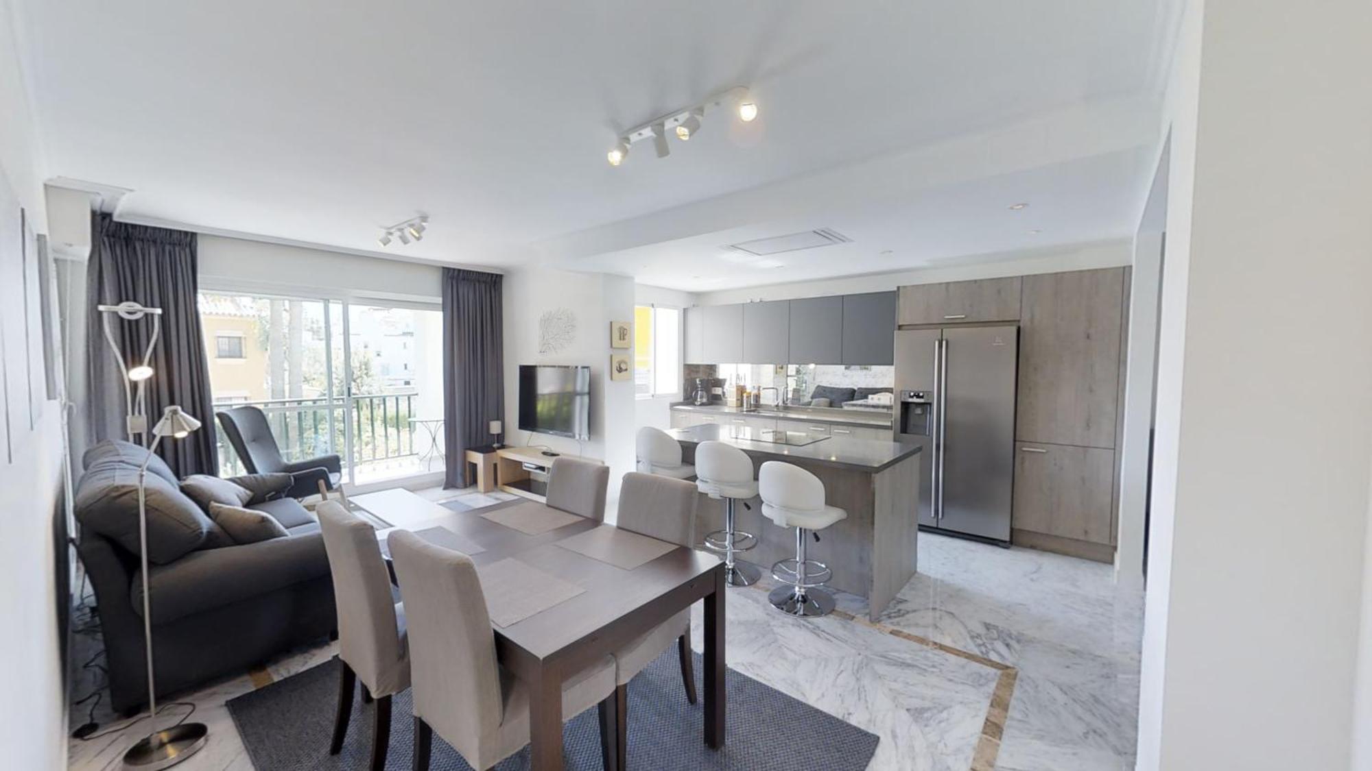 Modern Coastal Near Puerto Banus Marbella