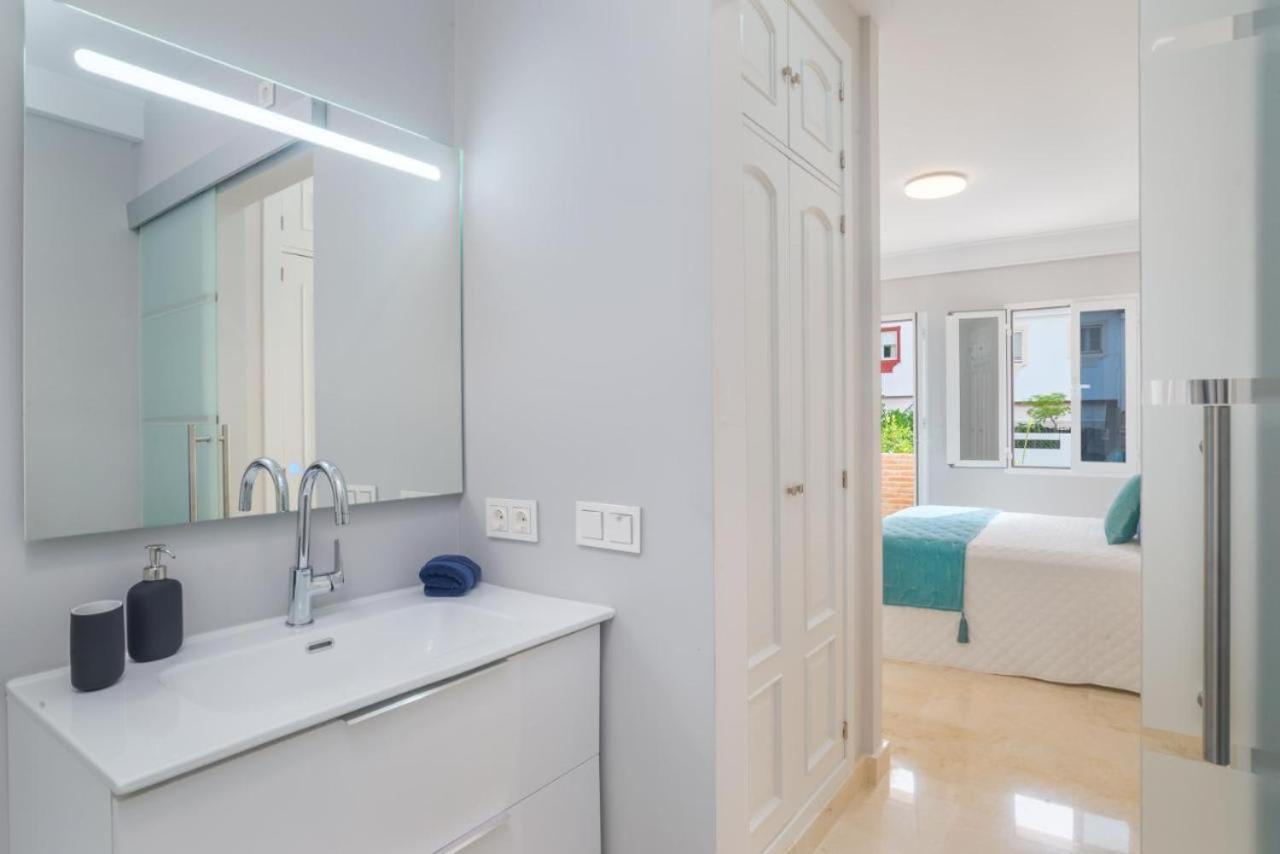 Luxury Delmare Pool Family Only Holiday home