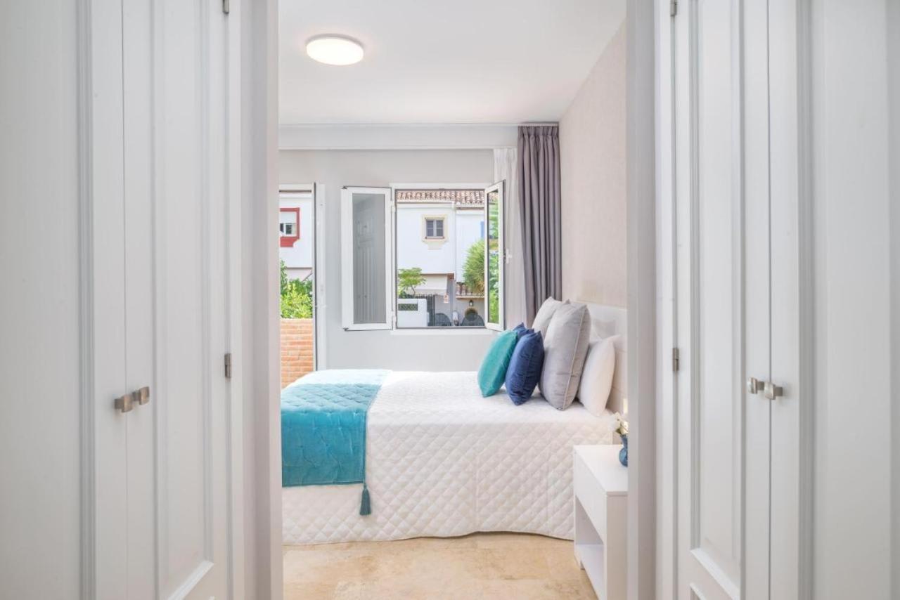 Luxury Delmare Pool Family Only Marbella