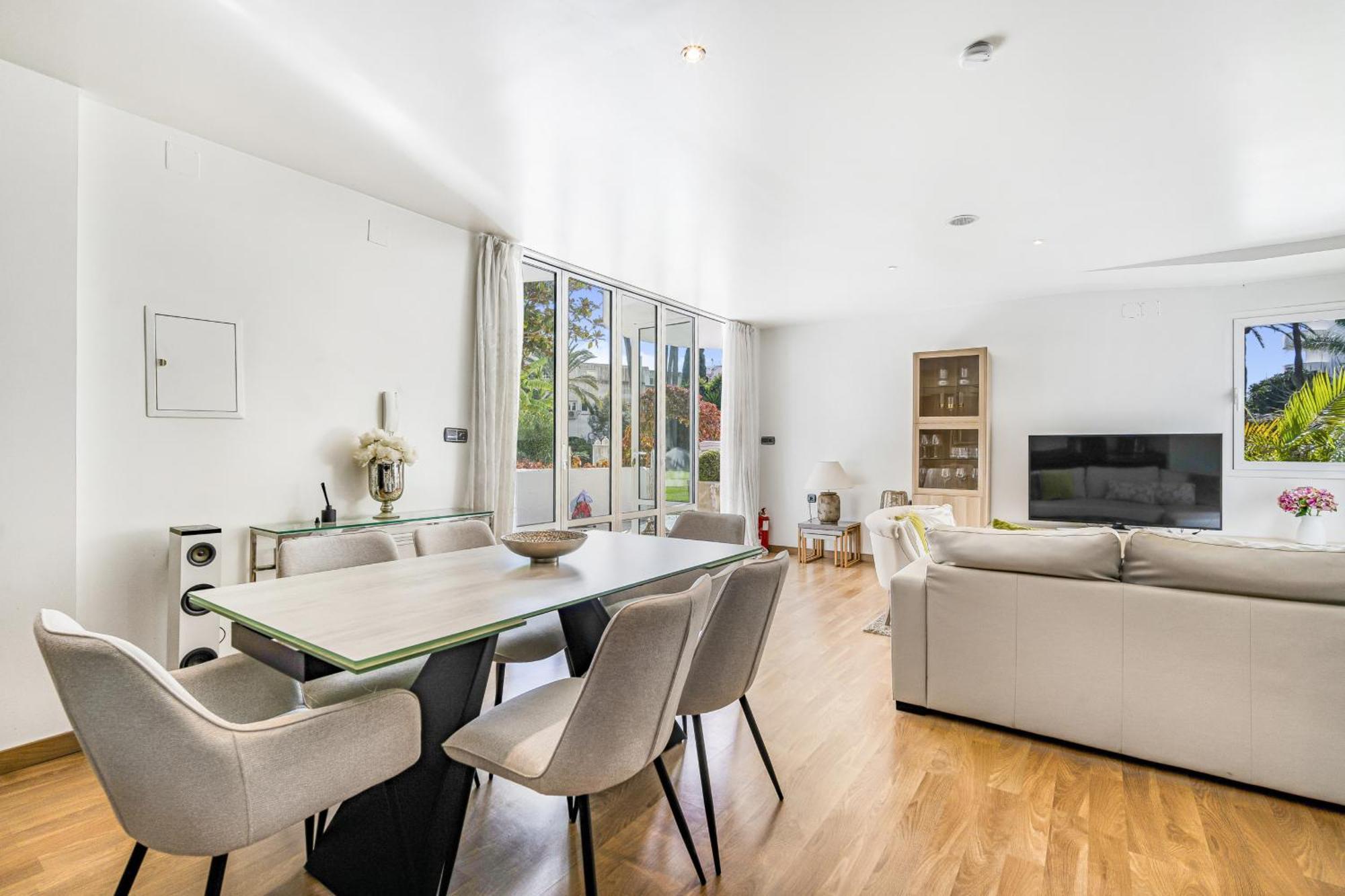 Real Apartment Marbella
