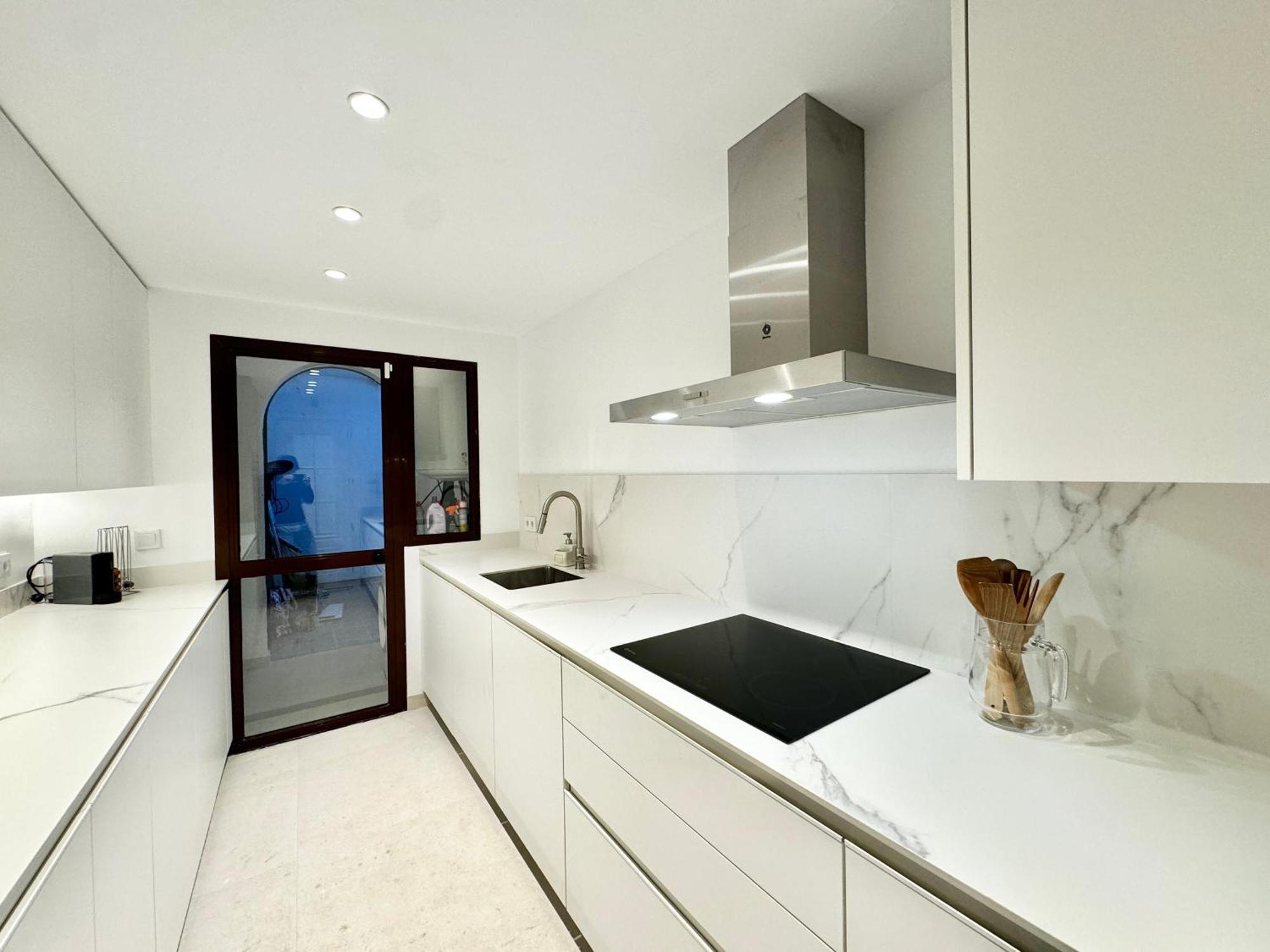 Lomas Del Club - Eaw Homes * Marbella