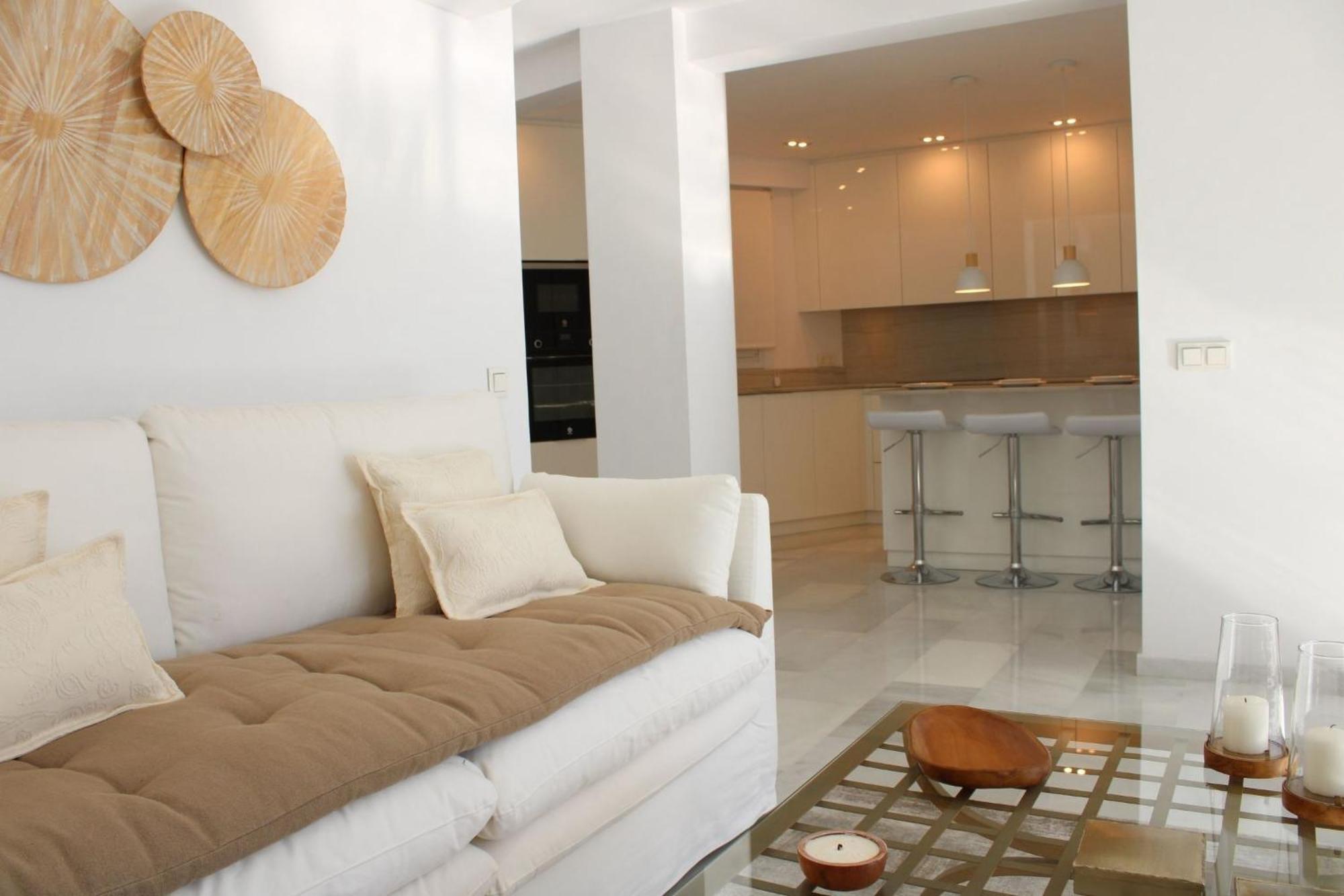 Polo 5e Jacaranda Marbella