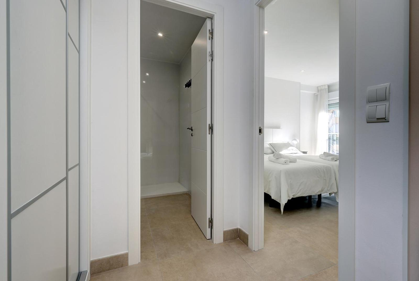 Apartment Stunning 1 Bedroom In Centre