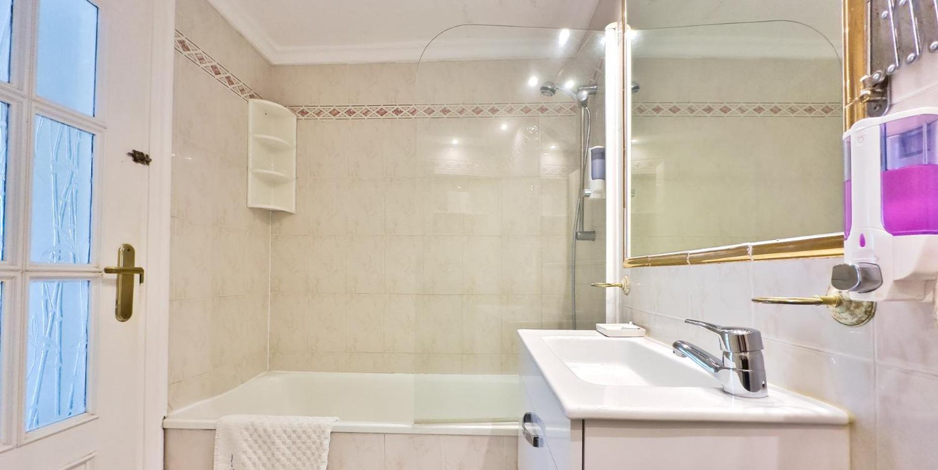 Skol 706 Lovely 2 Bedroom For Rent In Skol Marbella