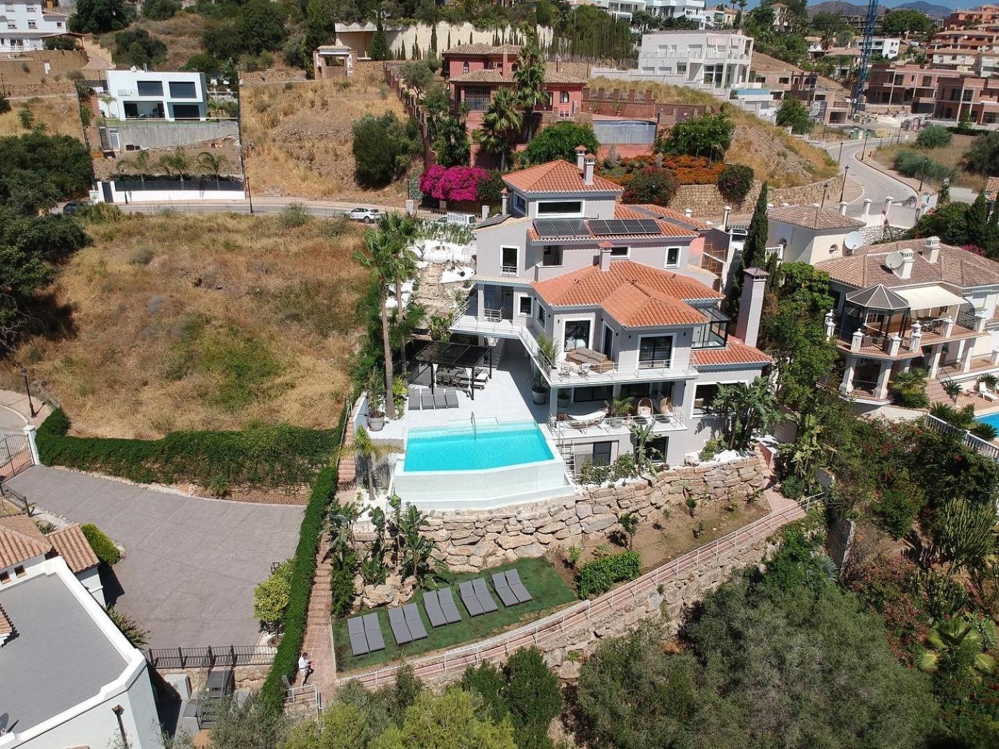 Pousada Ultimate Luxury Dream With 7 Bedrooms, Gym, And Infinity Pool Marbella