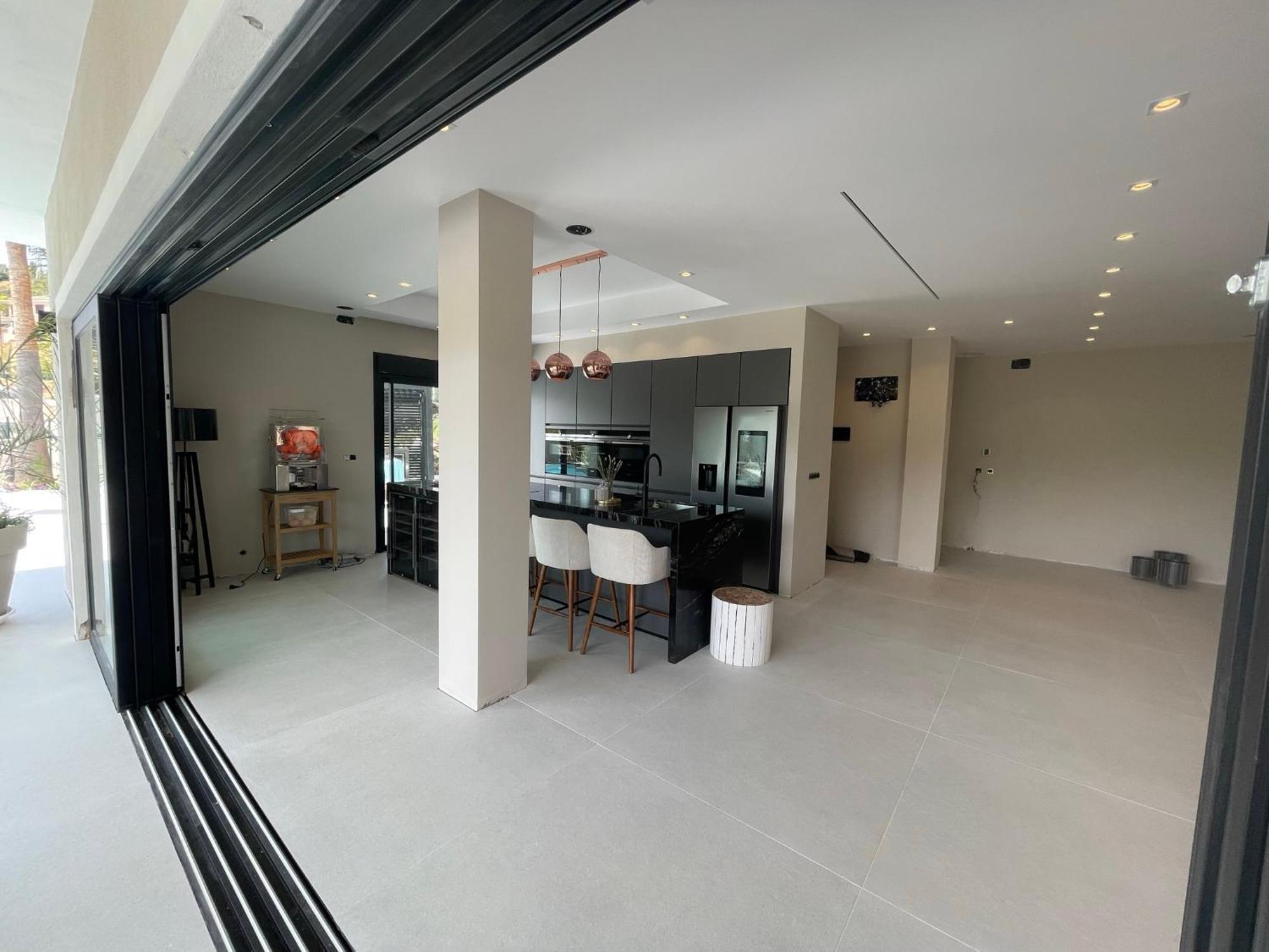 Ultimate Luxury Dream With 7 Bedrooms, Gym, And Infinity Pool * Marbella